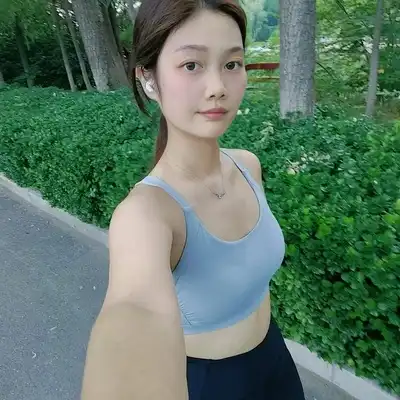 阎亮